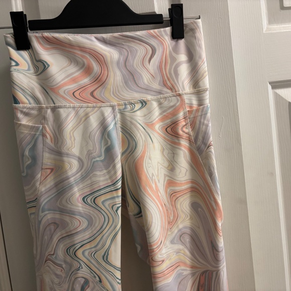 2 Pairs Leggings (Yoga) Pink (Antonio Melanie) & White (Old Navy) Size M - Picture 10 of 14